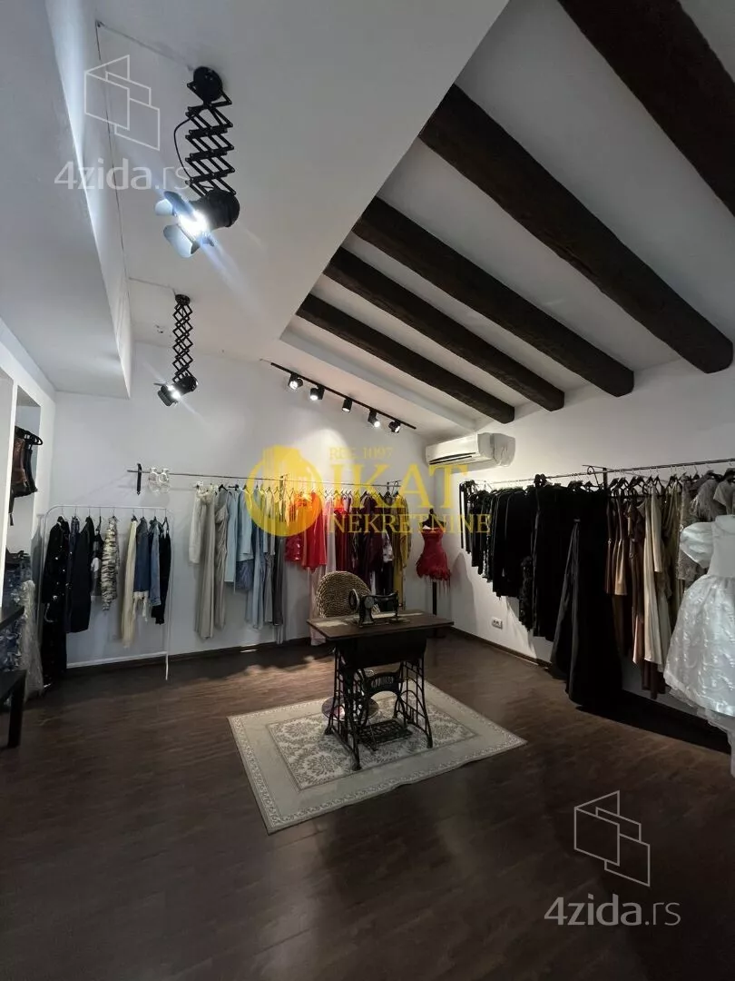 4-etažna kuća | 4zida