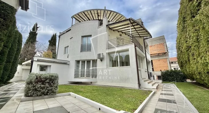 3-etažna kuća | 4zida