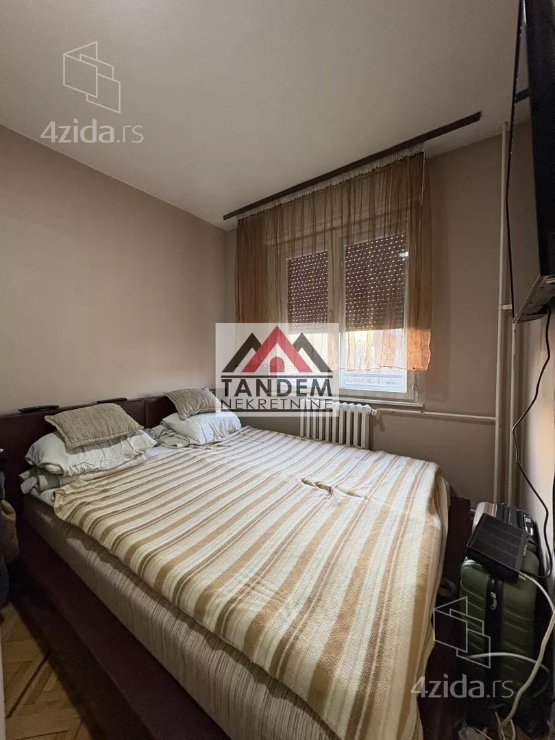 Četvoroiposoban stan | 4zida