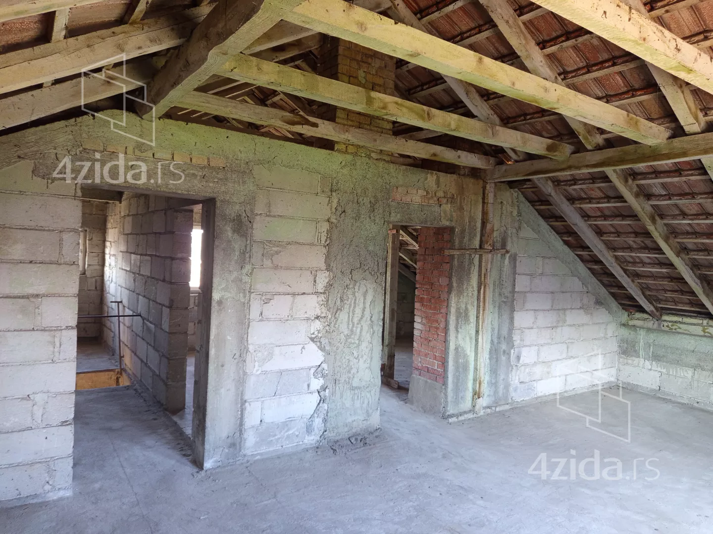 4-etažna kuća | 4zida