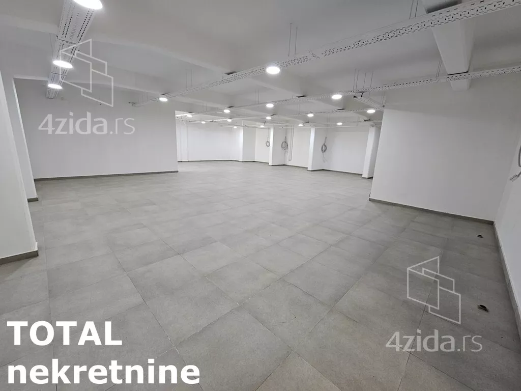 Lokal | 4zida