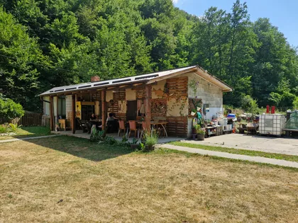 Zaselak Bobija 1 | 4zida.rs