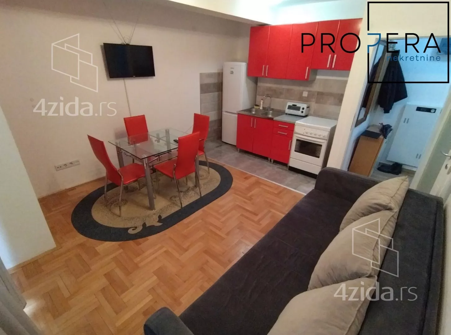 Jednoiposoban stan | 4zida