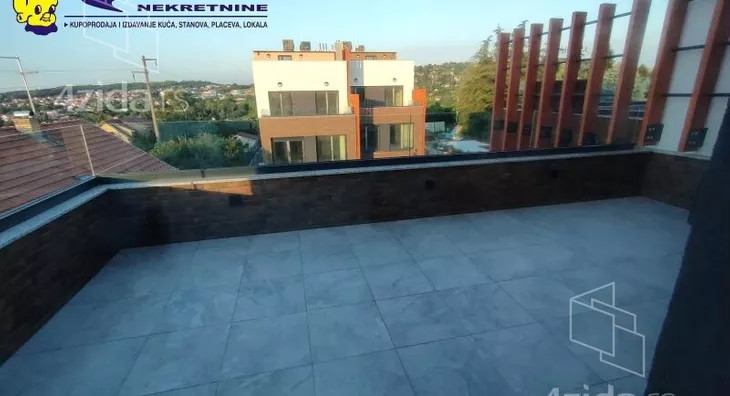 Kuća | 4zida