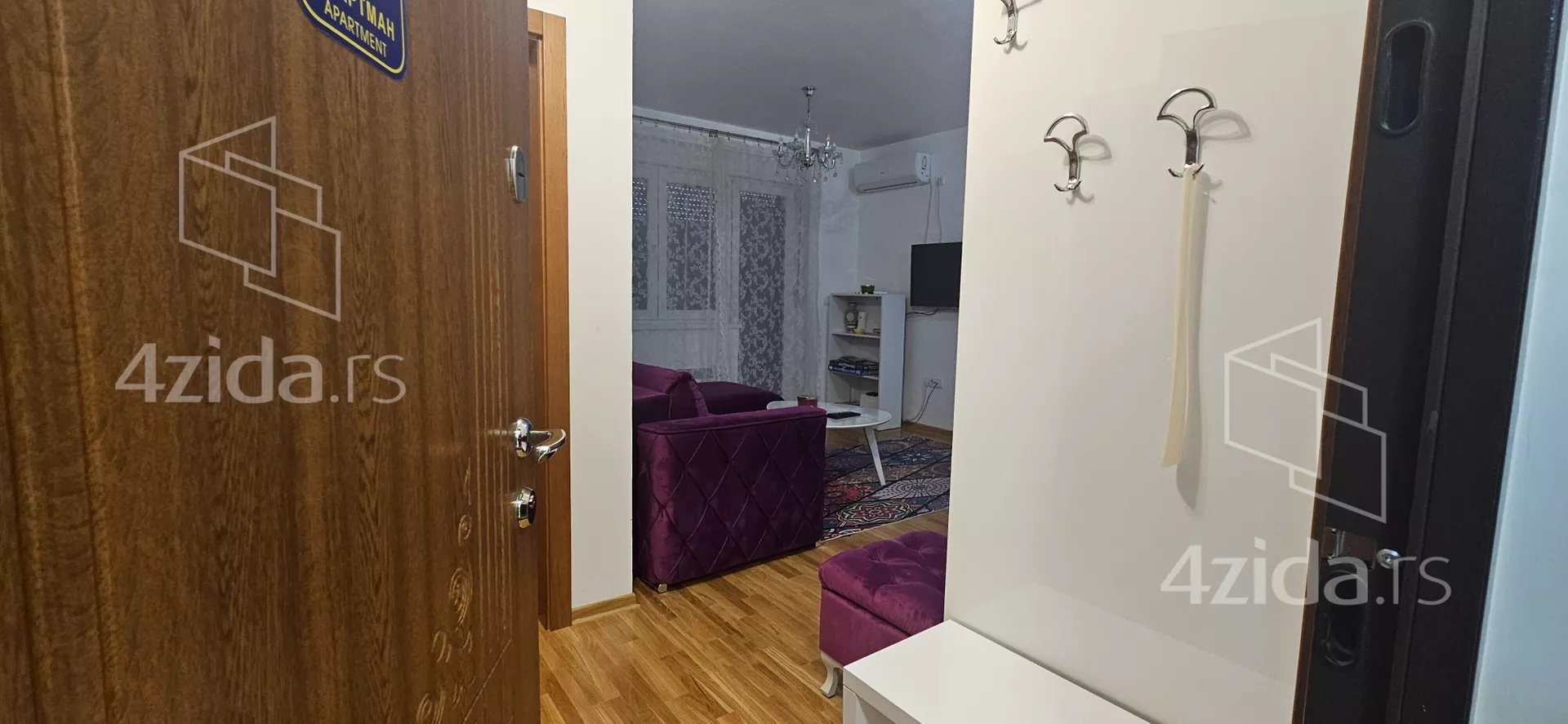 Jednoiposoban stan | 4zida