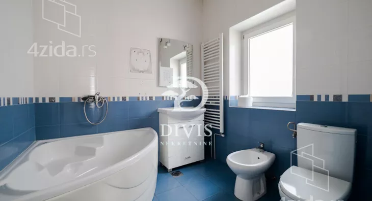 4-etažna kuća | 4zida