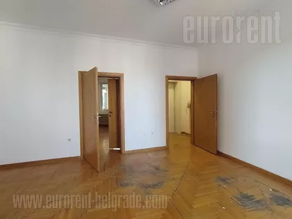 SKUPŠTINA | 4zida.rs