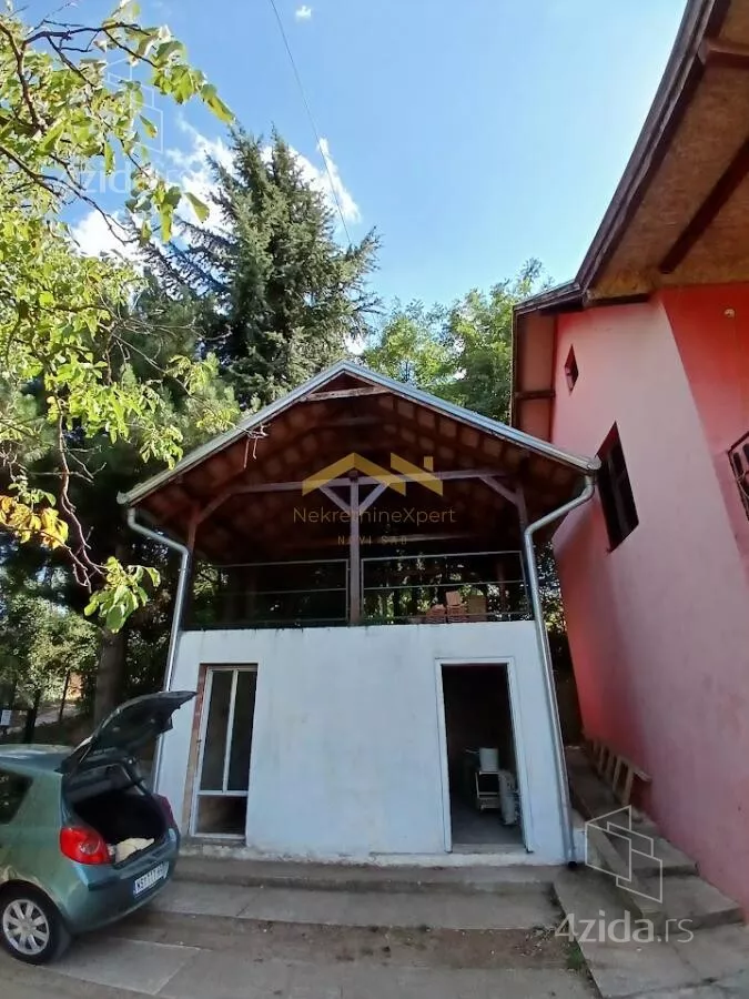 Kuća | 4zida