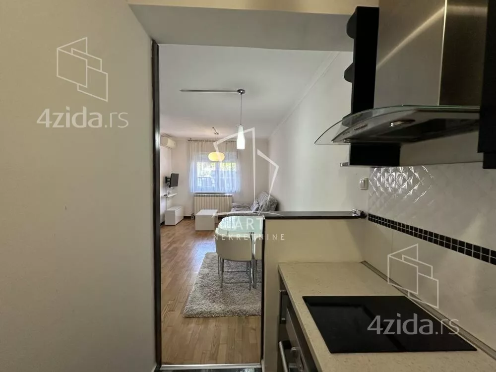 Garsonjera | 4zida