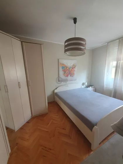 Petra Lekovića | 4zida.rs