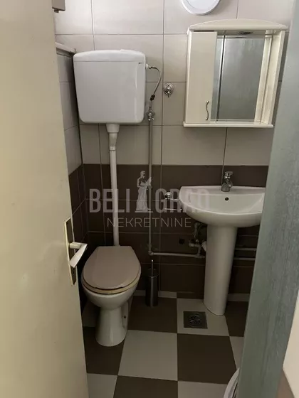 Bulevar Arsenija Čarnojevića | 4zida.rs