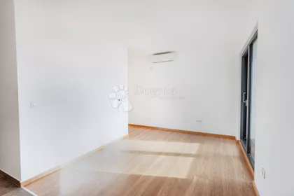 Trg Galerija | 4zida.rs