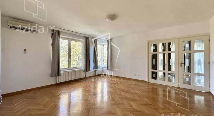 4-etažna kuća | 4zida