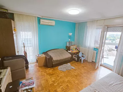 Prvomajska | 4zida.rs