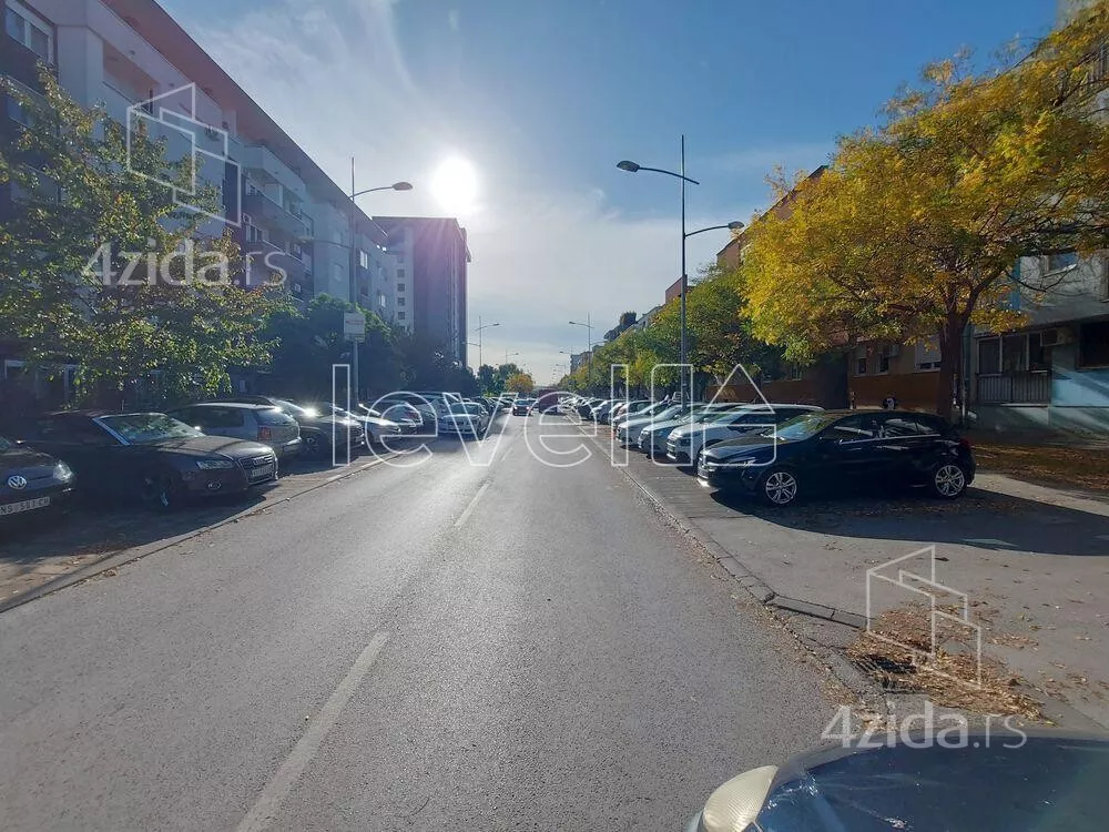 Garaža | 4zida