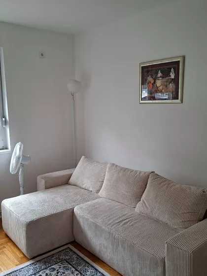 Bulevar Cara Lazara | 4zida.rs