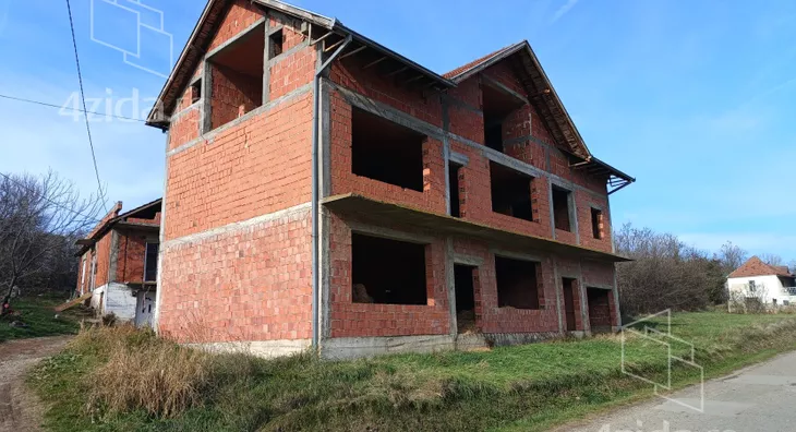 3-etažna kuća | 4zida