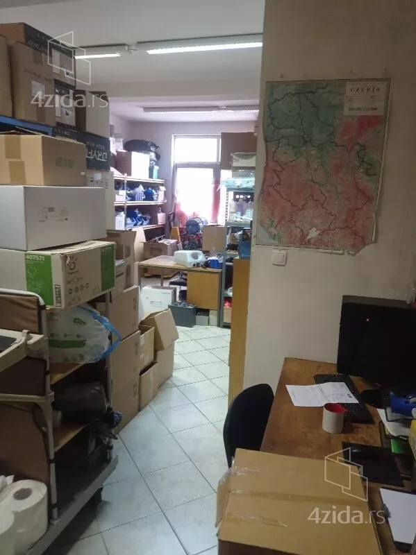 Poslovni prostor | 4zida