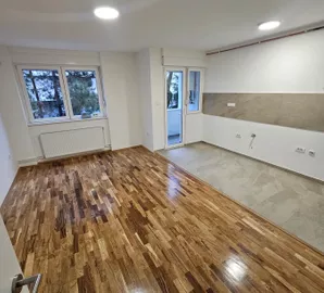 Cara Dušana, Adamovićevo Naselje, Gradske lokacije, Novi Sad, 2.0 stan | 4zida.rs