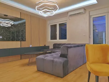 Vojvode Putnika 33 | 4zida.rs