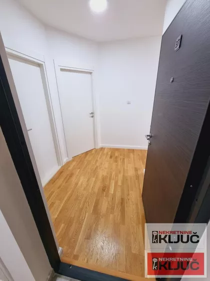 Bulevar Patrijarha Pavla (Somborski Bulevar) | 4zida.rs