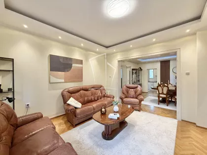 Tomazeova | 4zida.rs