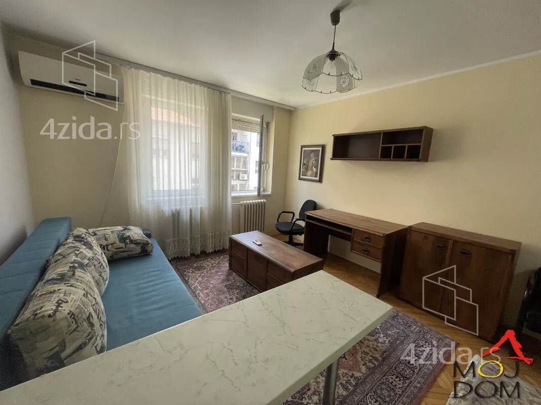 Garsonjera | 4zida