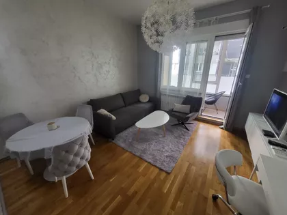 Novosadskog Sajma | 4zida.rs