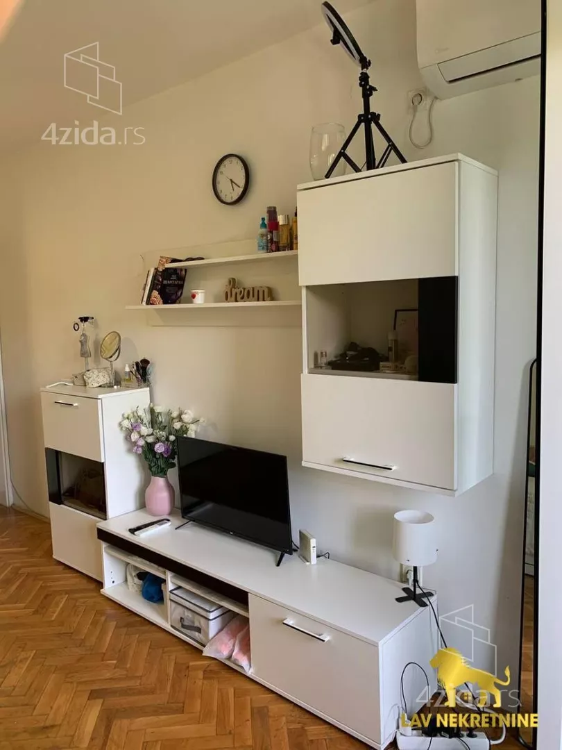 Garsonjera | 4zida