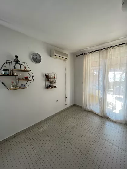 Nemanjina | 4zida.rs