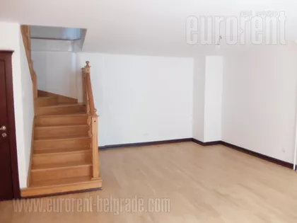 BEŽANIJSKA KOSA 1 | 4zida.rs