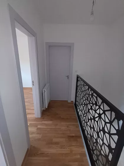 Stevana Sinđelića | 4zida.rs
