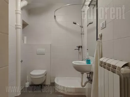 HILANDARSKA OKOLINA | 4zida.rs