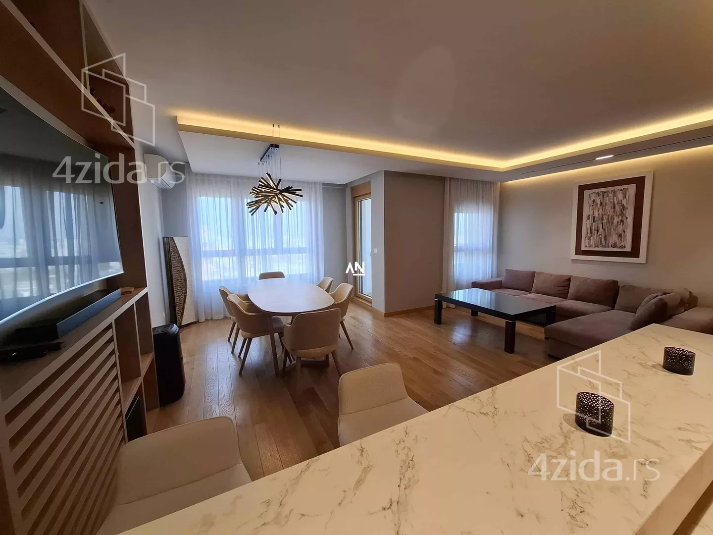 Trosoban stan | 4zida