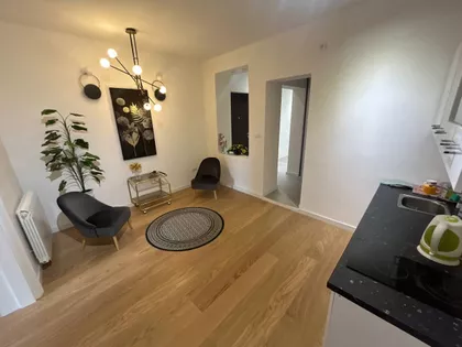 Patrijarha Varnave | 4zida.rs