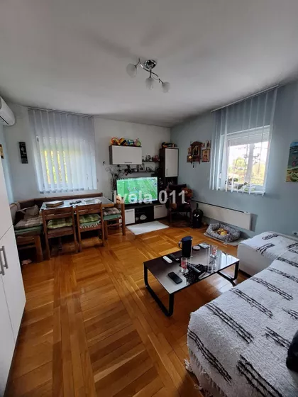 Prvoboraca | 4zida.rs