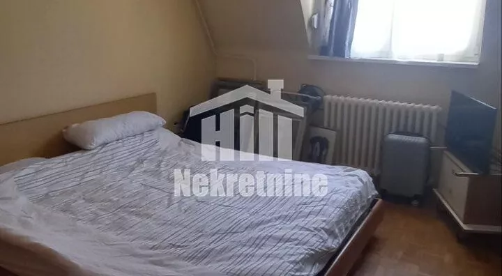 Četvoroiposoban stan | 4zida