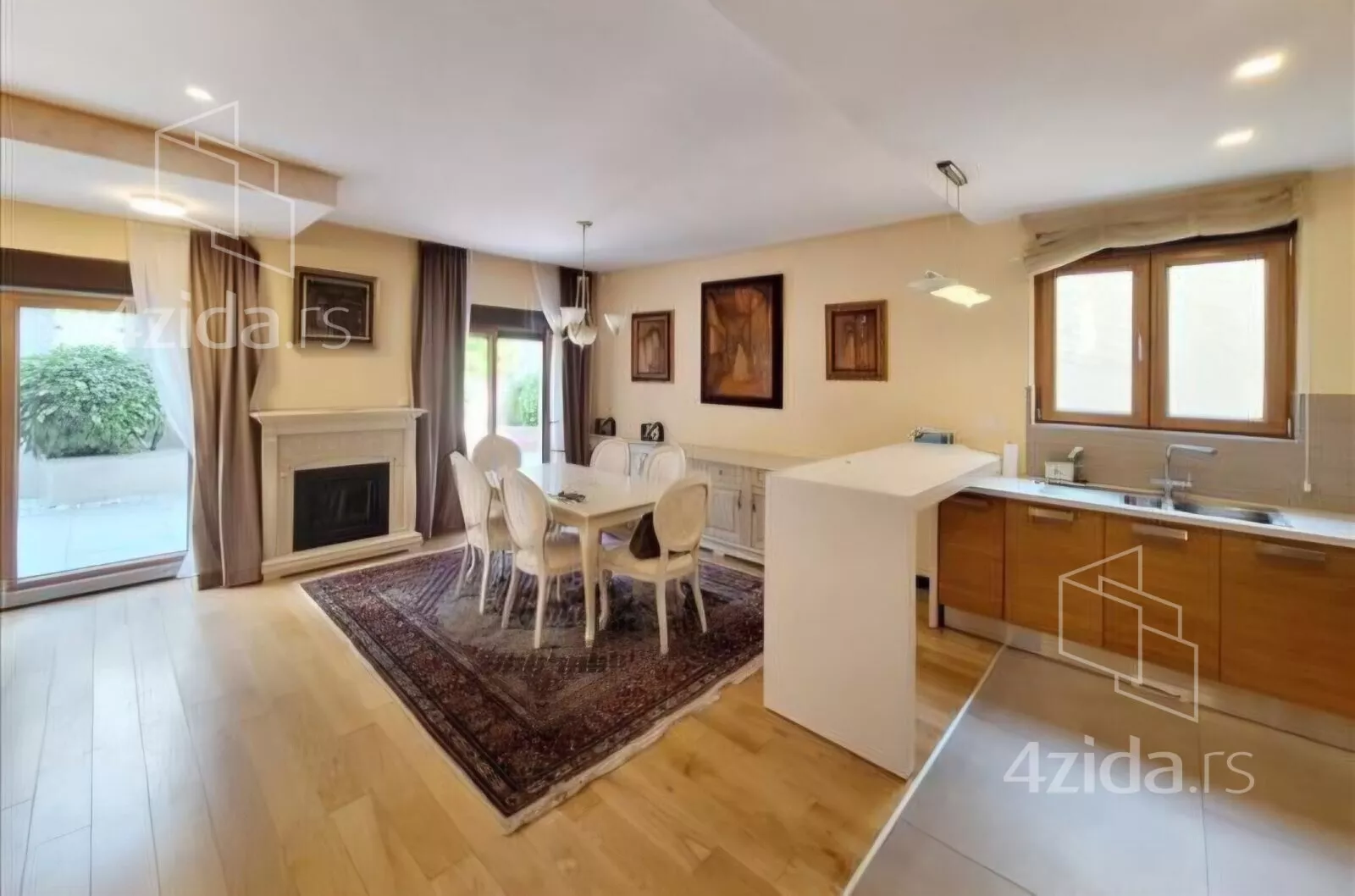 Četvorosoban stan | 4zida