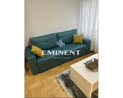 Carigradska | 4zida.rs