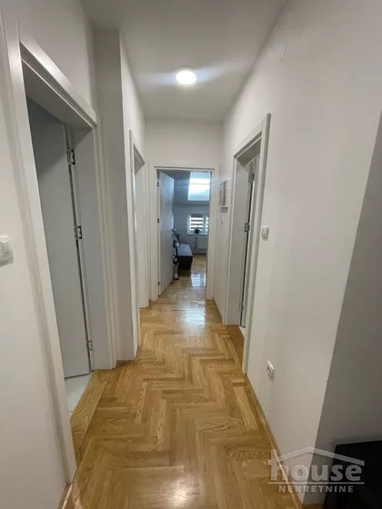 Bulevar Patrijarha Pavla (Somborski Bulevar) | 4zida.rs