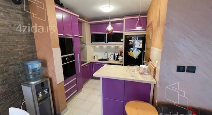 Petosoban stan | 4zida