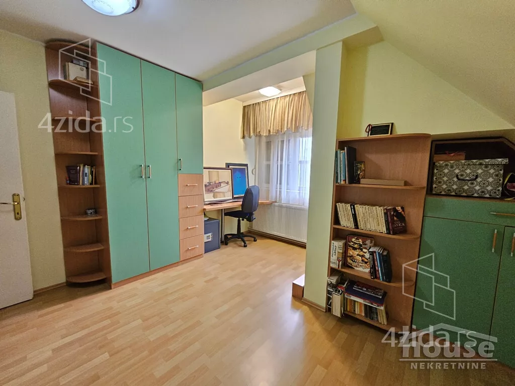 Kuća | 4zida