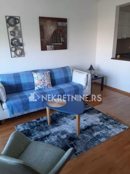 Madridska | 4zida.rs