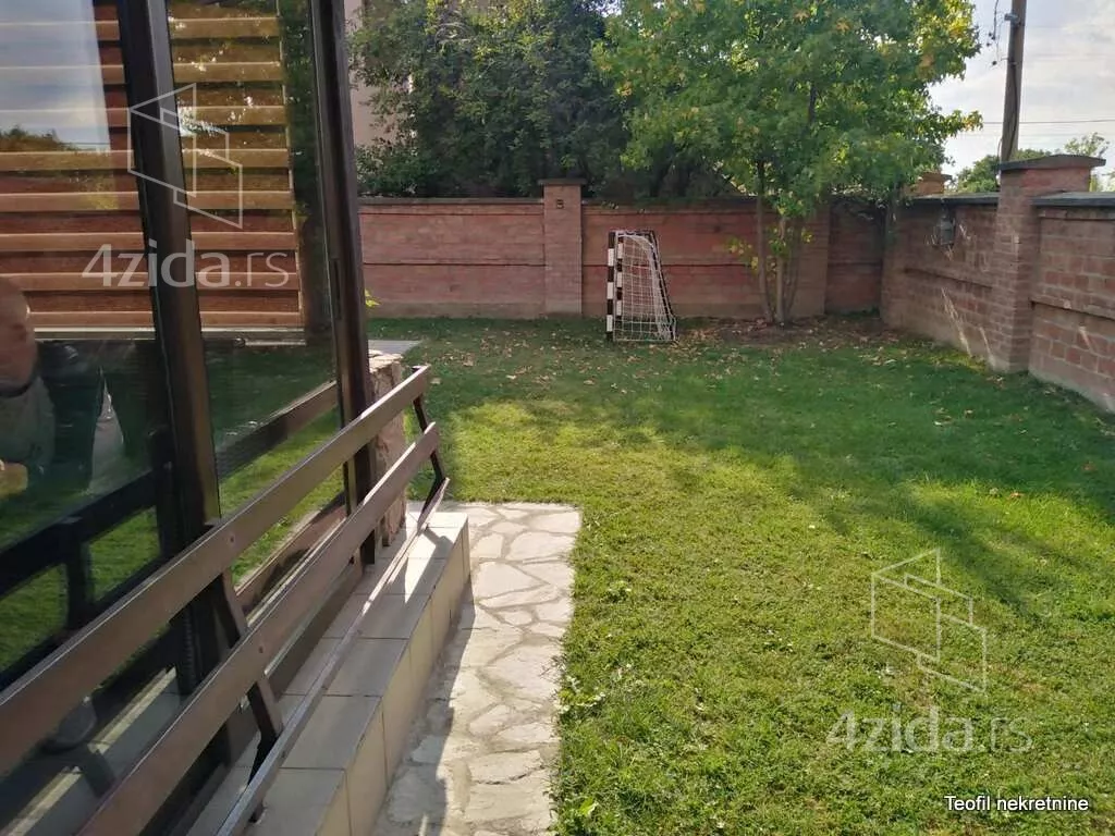 Kuća | 4zida