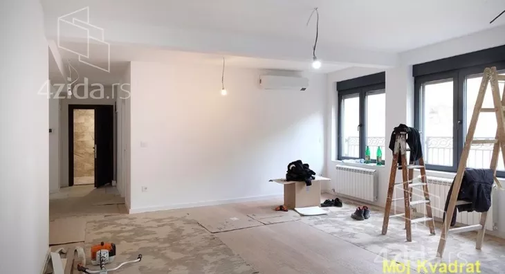 Šestosoban stan | 4zida