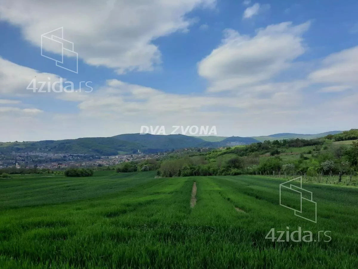 Plac | 4zida