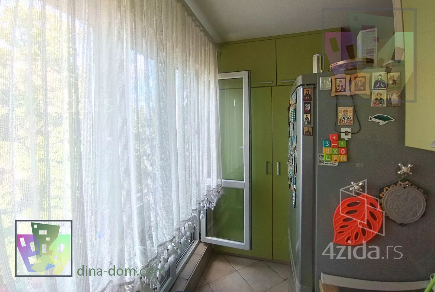 Jednoiposoban stan | 4zida