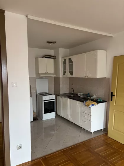 Cara Dušana | 4zida.rs