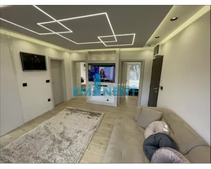 Vjekoslava Kovača | 4zida.rs