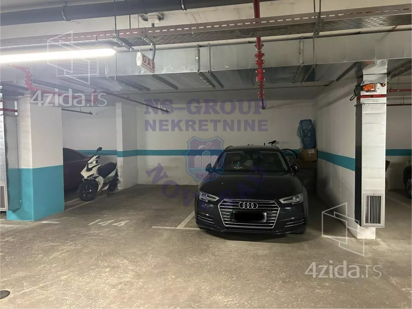 Garaža | 4zida